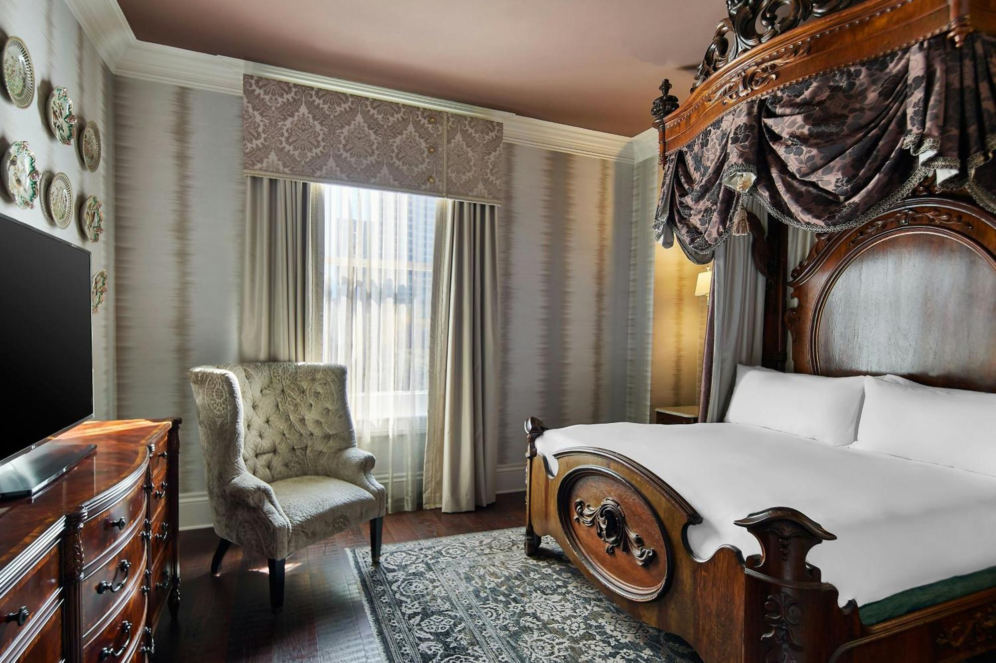 Le Pavillon, New Orleans, A Tribute Portfolio Hotel Exterior photo